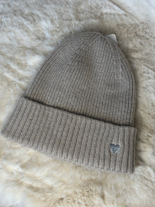 Bonnet « 🤍 »