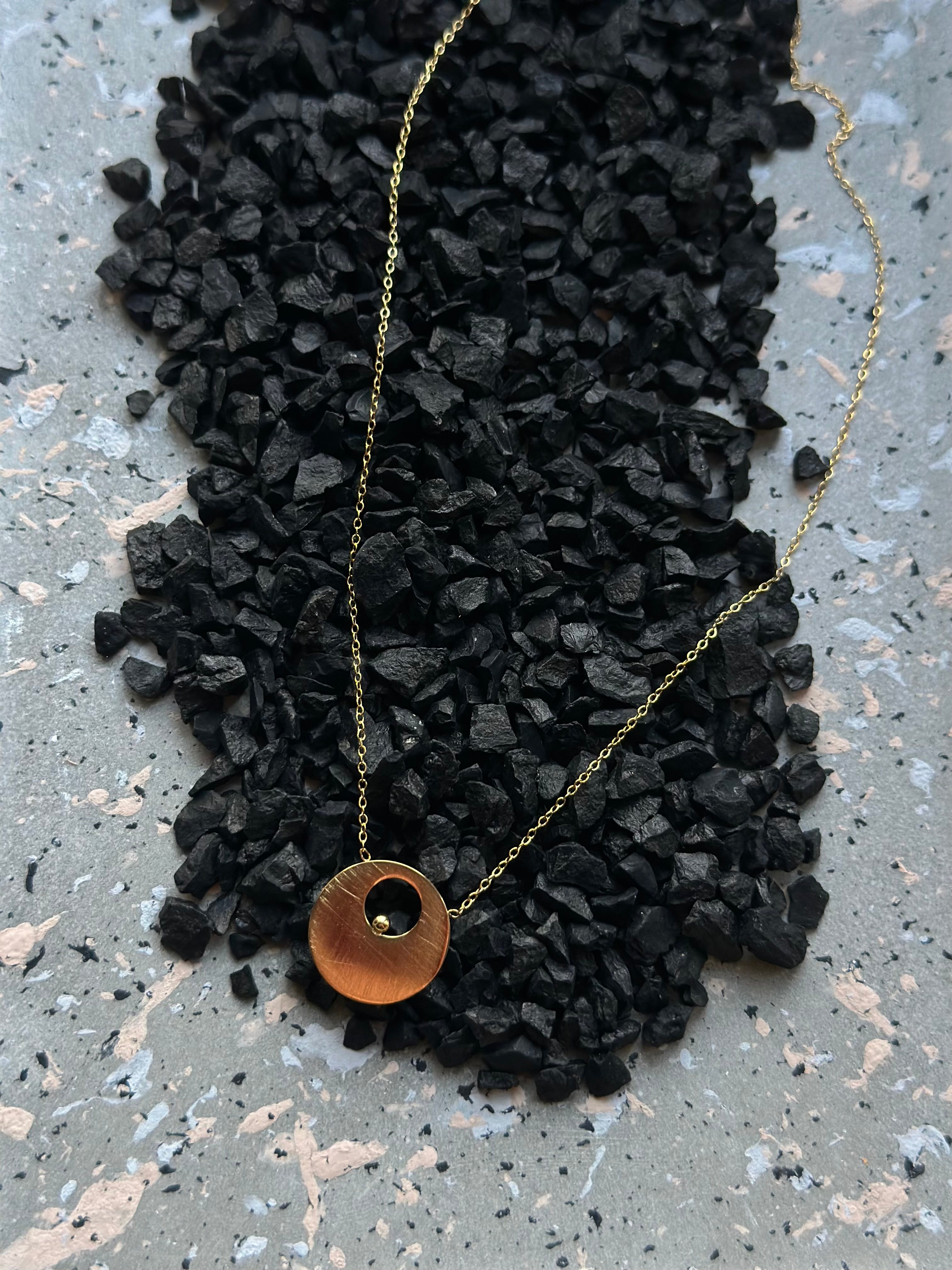 Collier doré