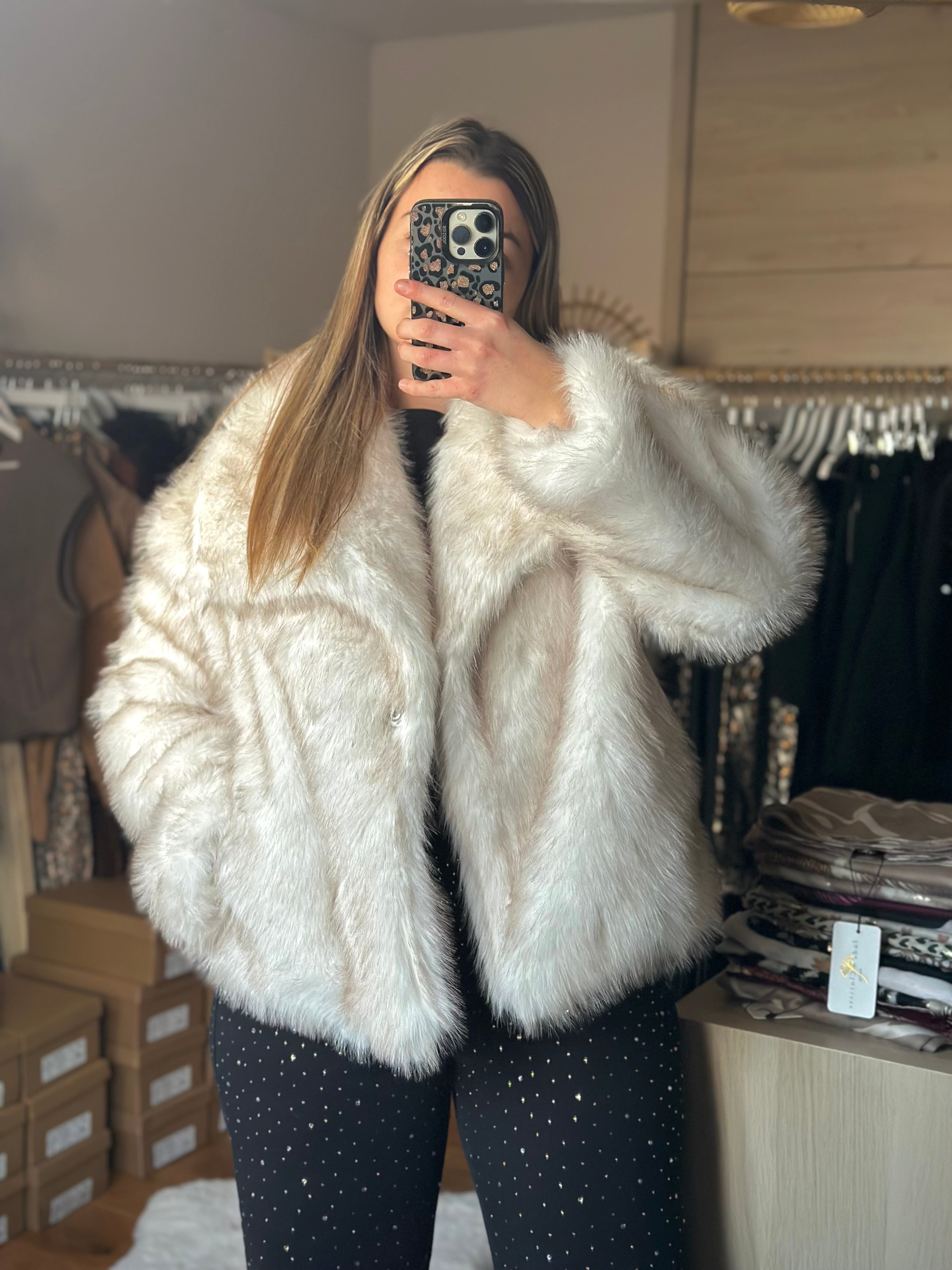 Veste fausse fourrure