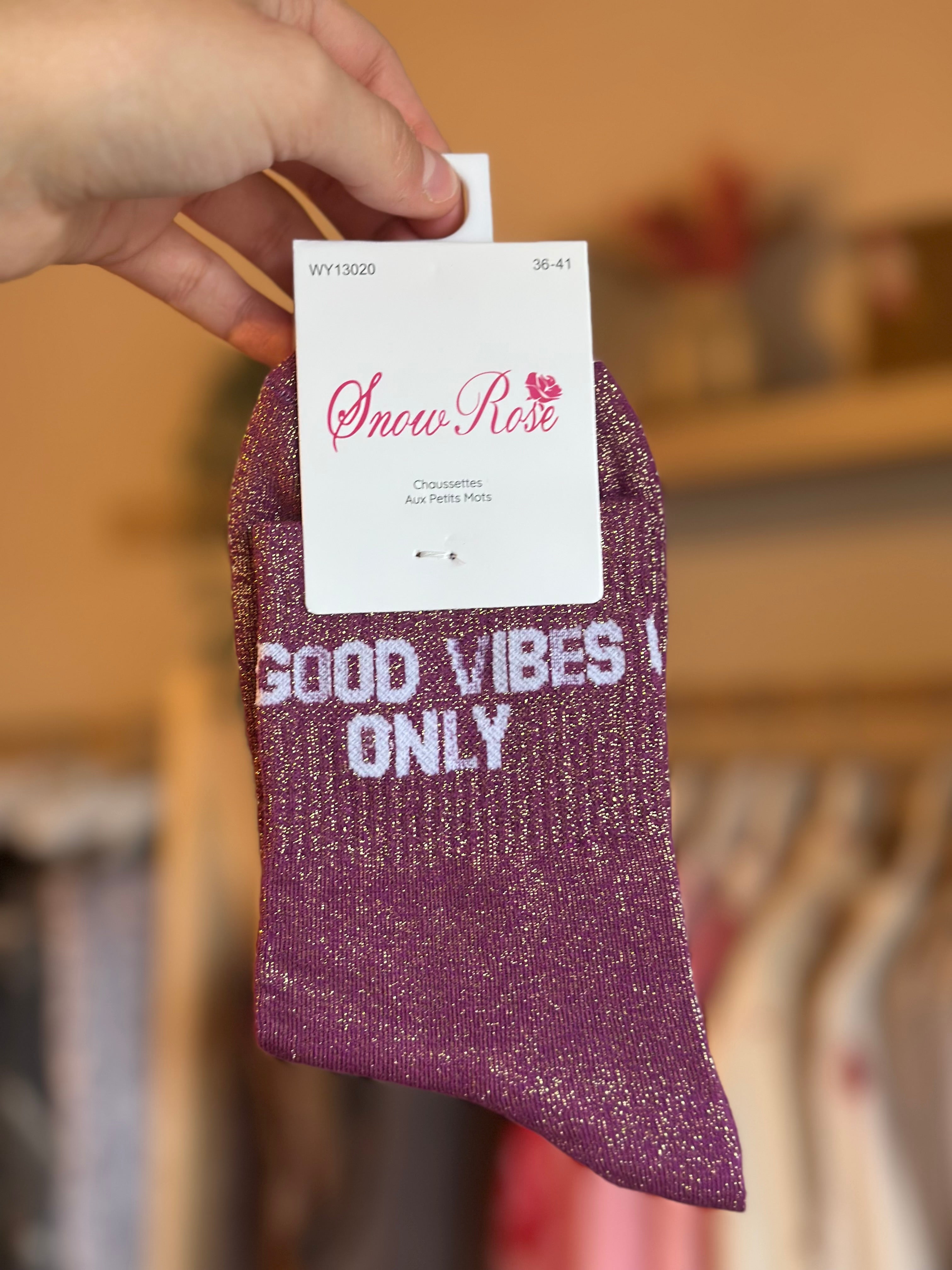 Chaussettes « Good vibes only »