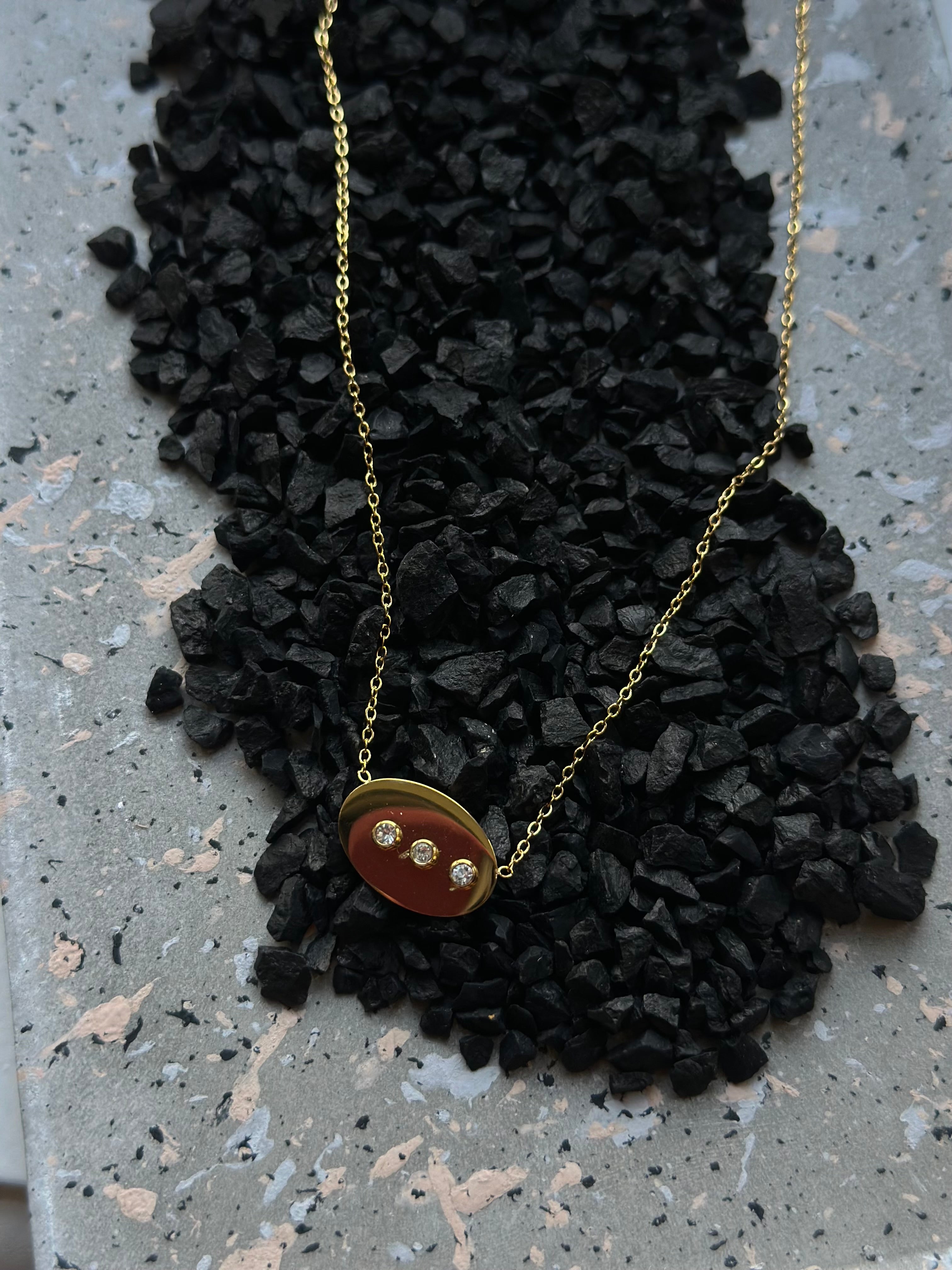 Collier doré