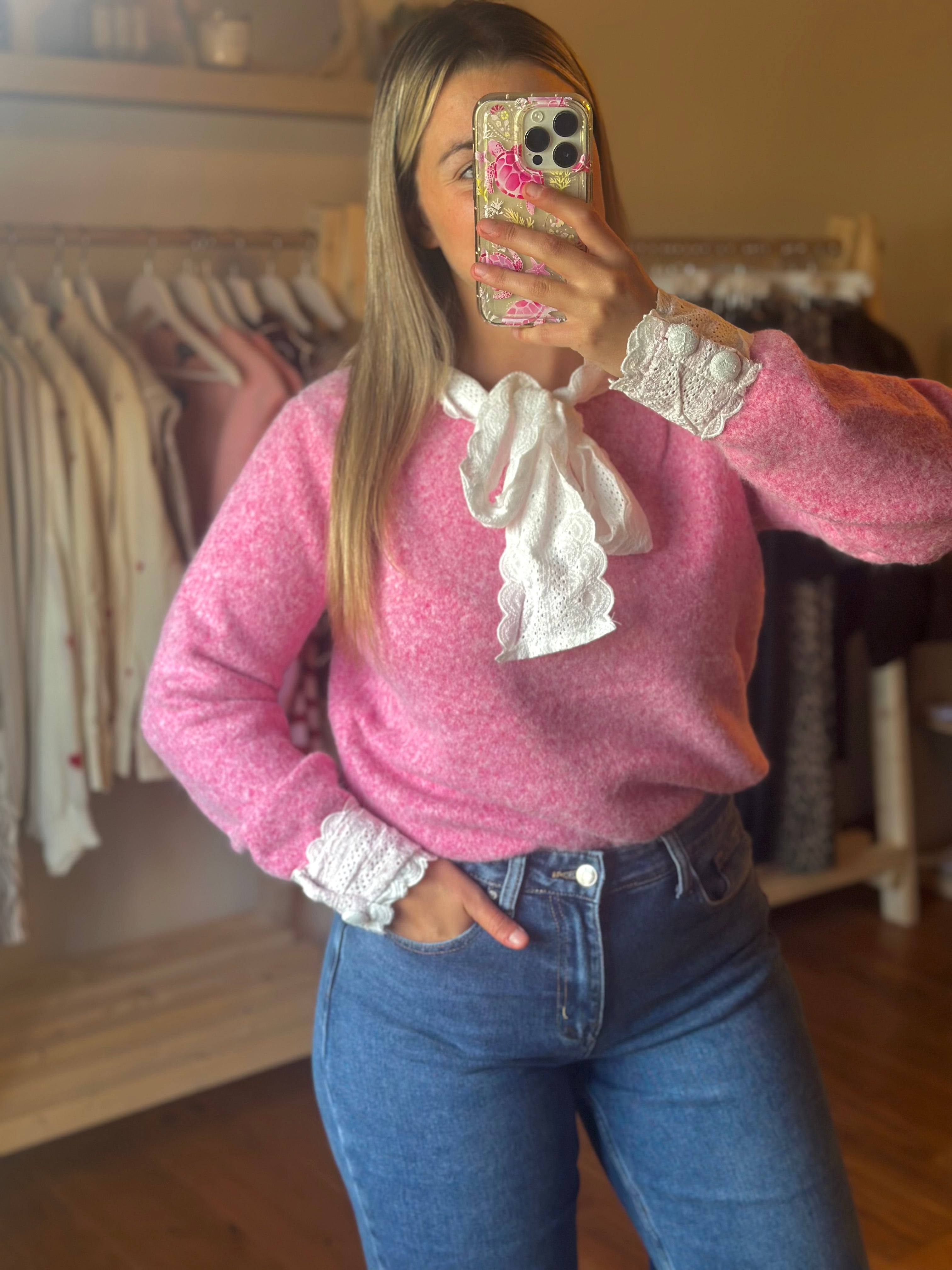 Pull avec broderies