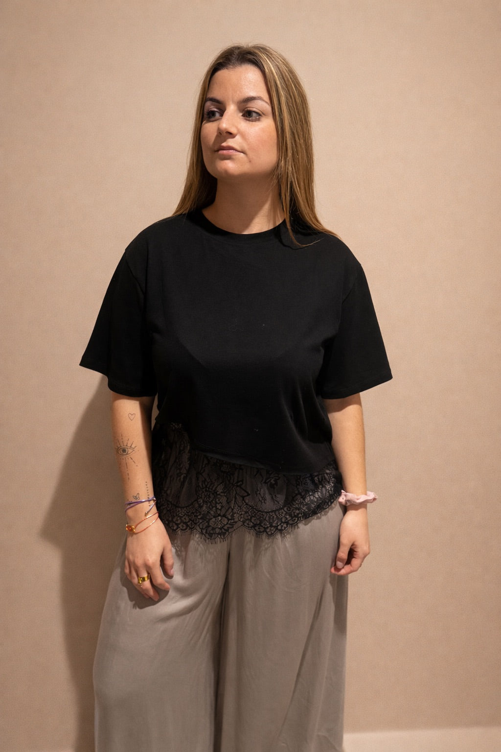 T-shirt dentelle