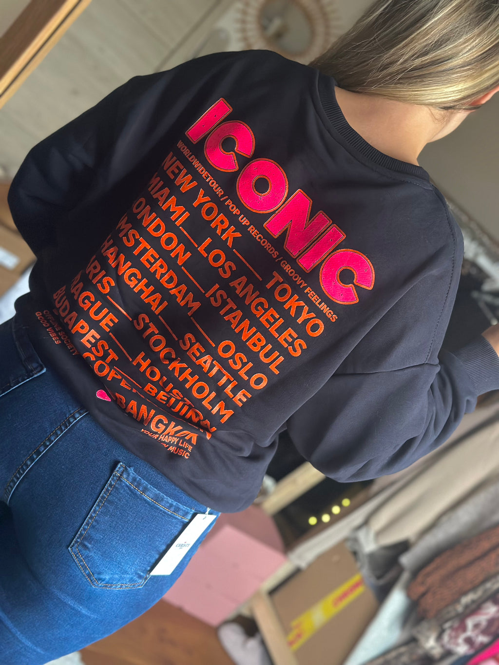Sweat "ICONIC"